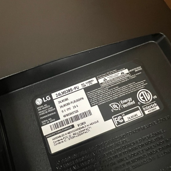 NEW LG 24LM530S-PU 24-Inch HD webOS 3.5 Smart TV, Black - Picture 5 of 7